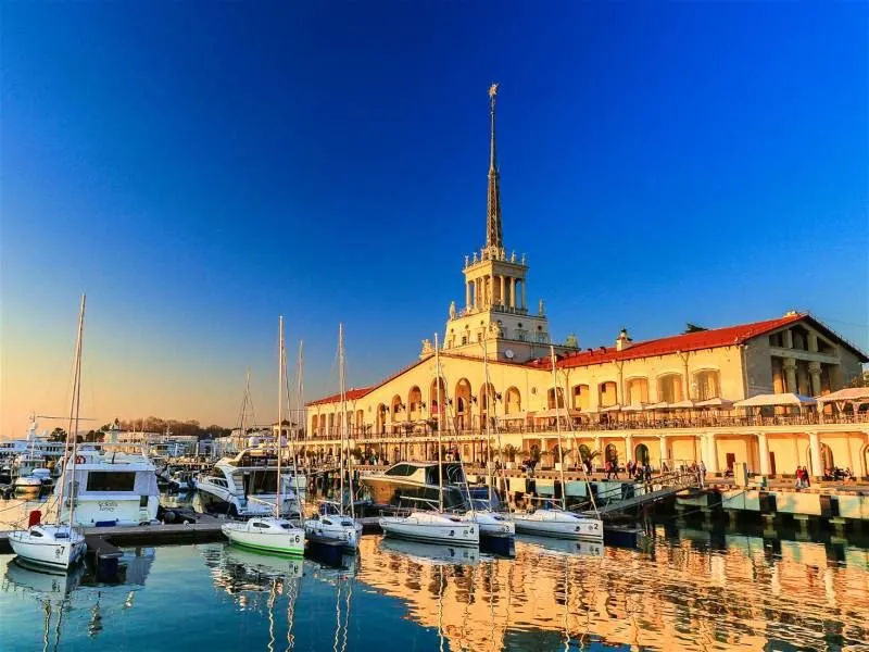 Десять городов России, куда не стоит ездить в будние дни