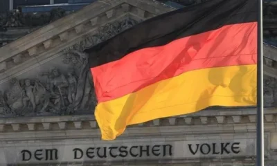 Германия обяжет делать прививки