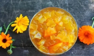 Варенье из моркови с бутонами календулы