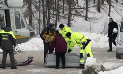 Двое детей погибли из-за лавины в Альпах