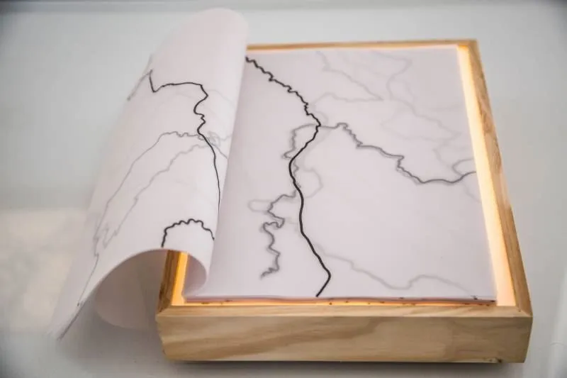 Невозможные путешествия  в Нидерландах, России и Персии