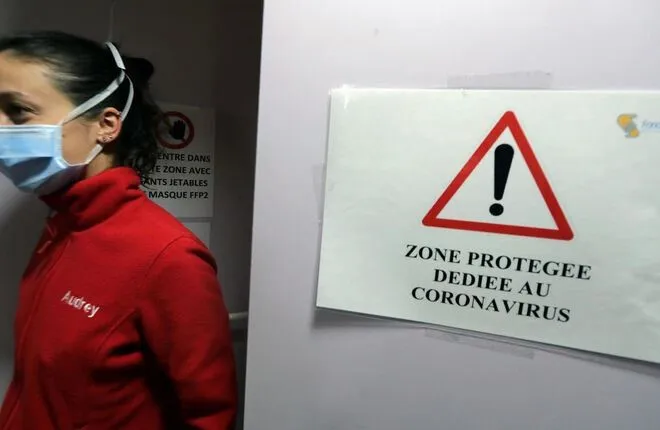 Вирус накрывает Францию