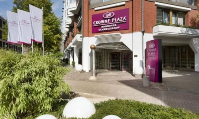 Crowne Plaza Hotel Hannover - Хорошее расположение и завтраки