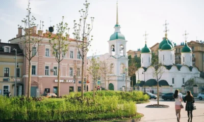 Россияне назвали плюсы отдыха на Родине