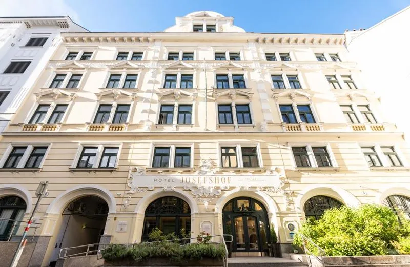 Mercure Josefshof Wien - отличное место для проживания в Вене