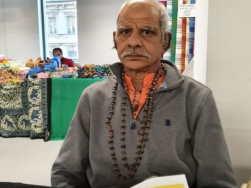 Рекомендации индийского астролога: быть ближе к природе и заняться медитацией