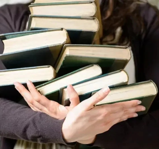 Книжный багаж: что почитать в марте