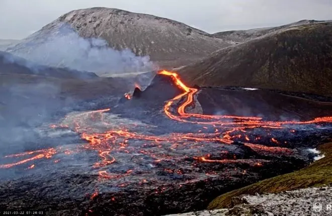 В Исландии произошло крупное извержение вулкана