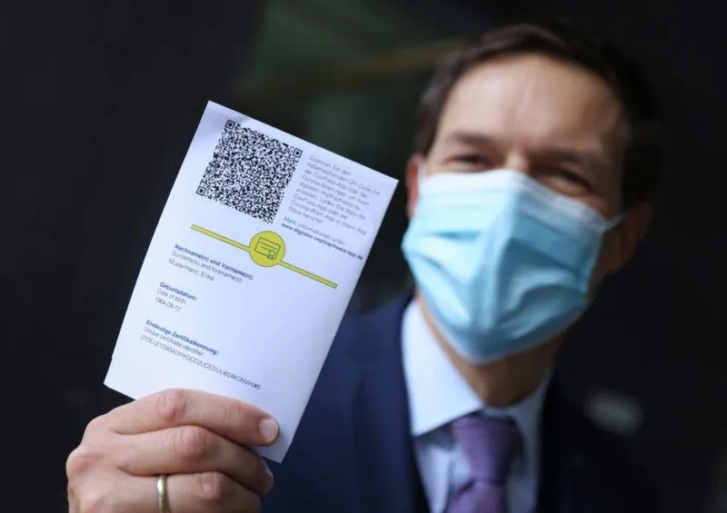 Почему британцев, как и россиян, не пускают на отдых в Европу