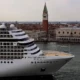 Италия запретит заход круизных лайнеров в Венецию