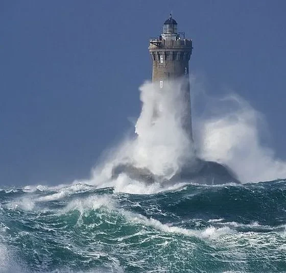 Маяки Бретани – отличное место для проведения незабываемого отпуска