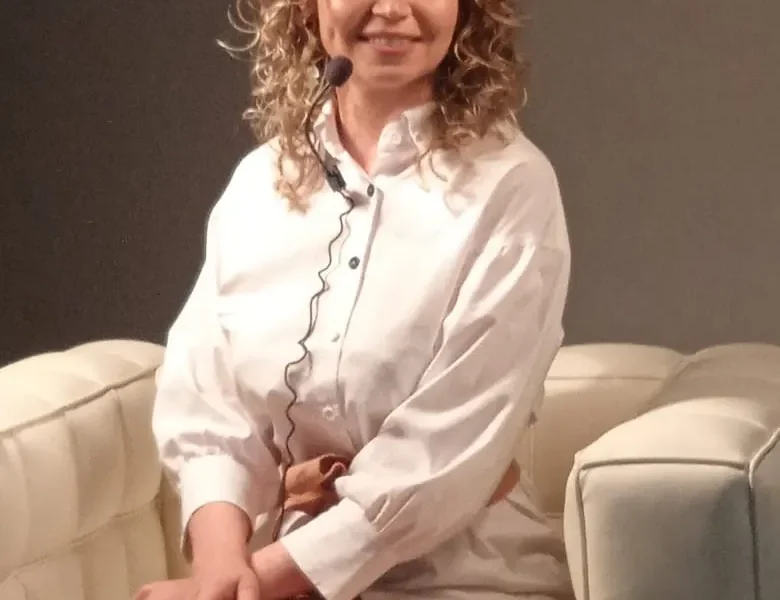 Чем пахнет Чебурашка и Крокодил Гена