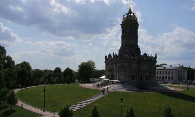 Знаменская церковь в Дубровицах - жемчужина архитектурного искусства