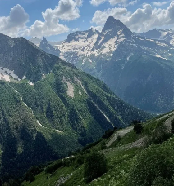 Шедевры от Бога. Величие и красота гор Домбая