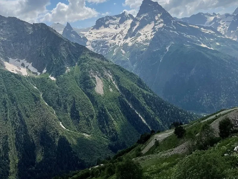 Шедевры от Бога. Величие и красота гор Домбая