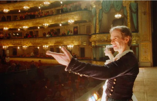 Куда пойти, что посмотреть: Нуреевские сезоны, Ампир V и песни на крыше…