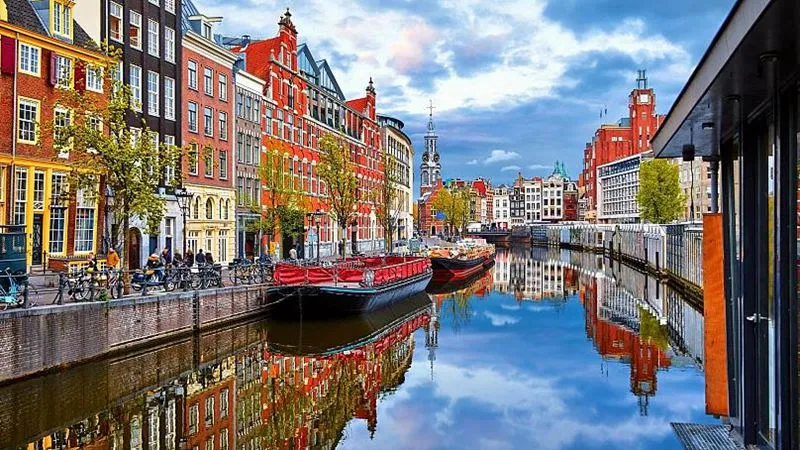 ТОП-7 Городов Нидерландов, обязательных к посещению