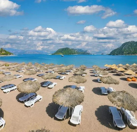 Почему Турция и Куба останутся в этом году без туристов из России?