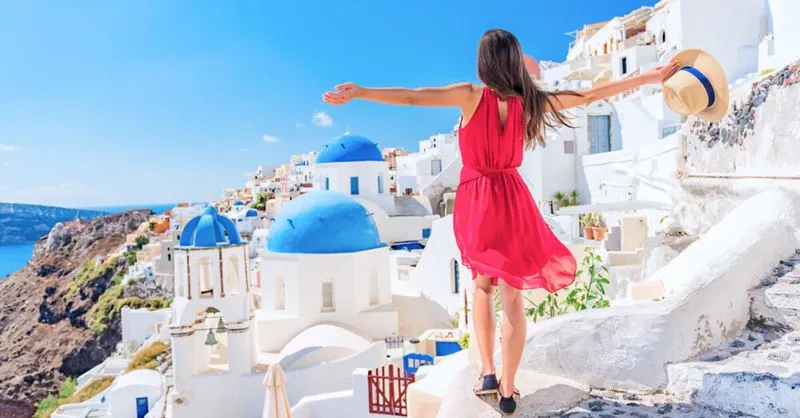 Россияне нашли способ отдохнуть в Греции, несмотря на отсутствие прямых рейсов