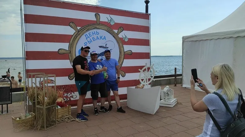 День рыбака: лучший рыболов, лучшая уха и яркие эмоции