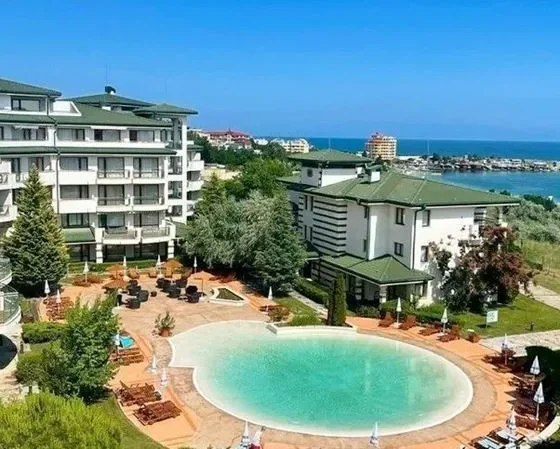 Жильё для отдыха. У Гузеевой и Удовиченко нашли квартиры в Болгарии