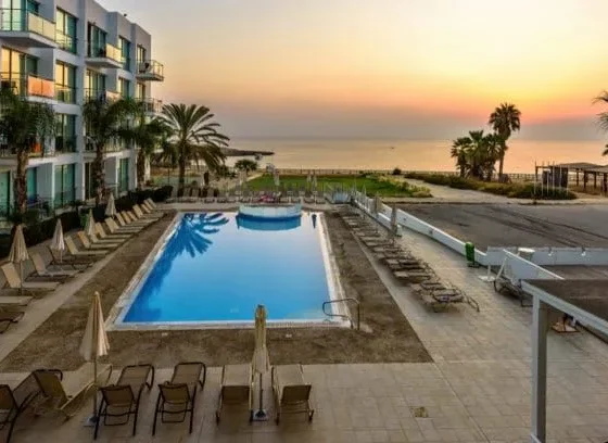 «Никто не был готов». Кипр пожаловался на исчезновение туристов из РФ