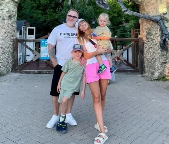 Подольская и Пресняков не смогли отдохнуть в Турции из-за травмы сына