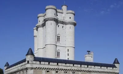 Россиянам запретили посещать одну из главных достопримечательностей Парижа