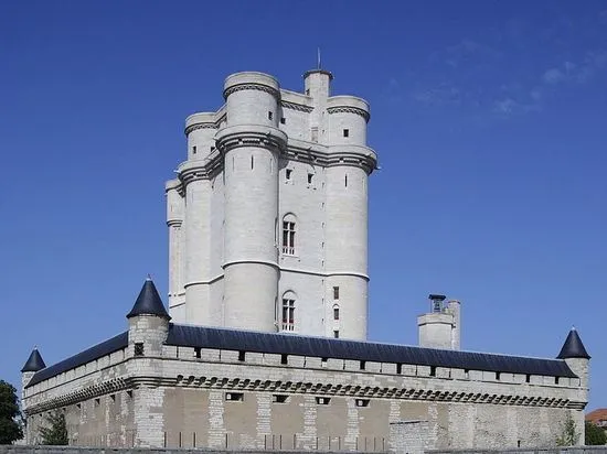 Россиянам запретили посещать одну из главных достопримечательностей Парижа