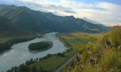 Влюбленные едва не погибли в Долине горных духов на Алтае