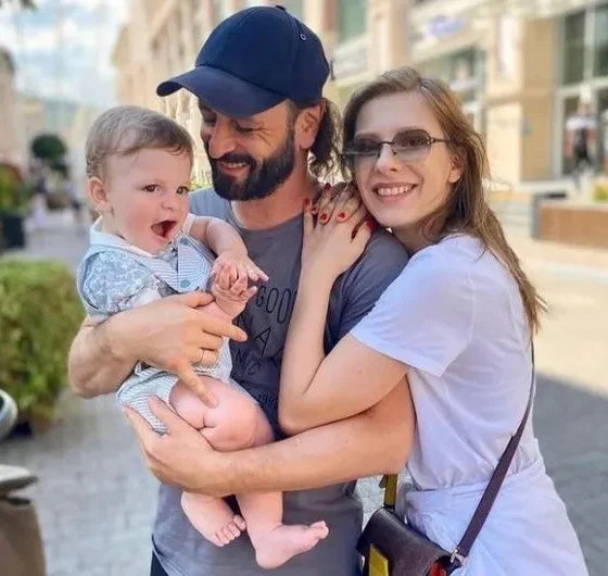 Арзамасова и Авербух показали ФОТО из отпуска в Сочи