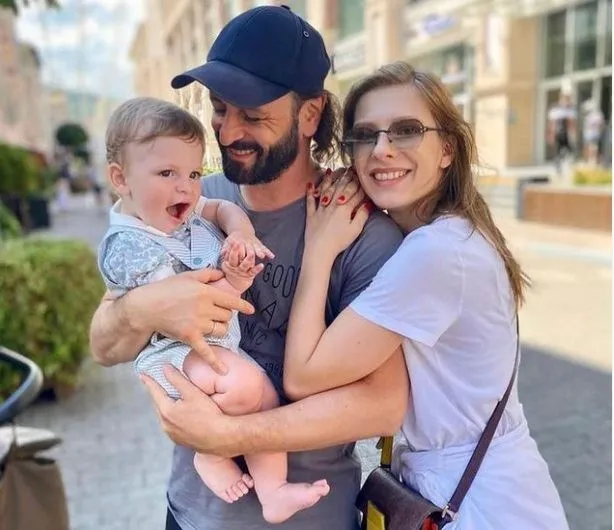 Арзамасова и Авербух показали ФОТО из отпуска в Сочи