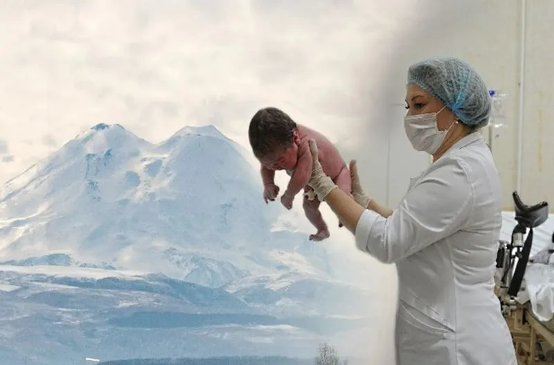 Ушла рожать в горы. Родившая на Эльбрусе назвала сына в честь вершины