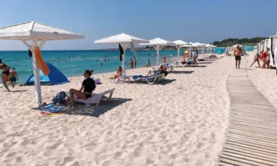 Наперекор всему. Число российских туристов в Крыму вновь растёт