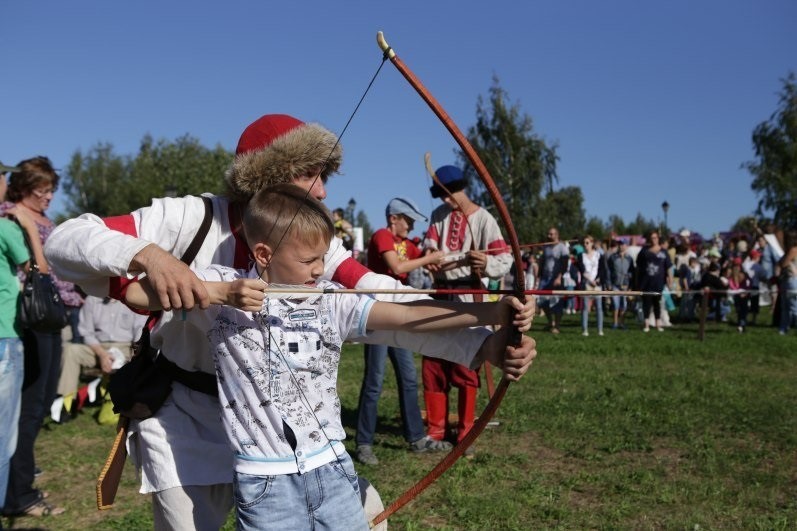 Туристов завлекали кашей 1147 года