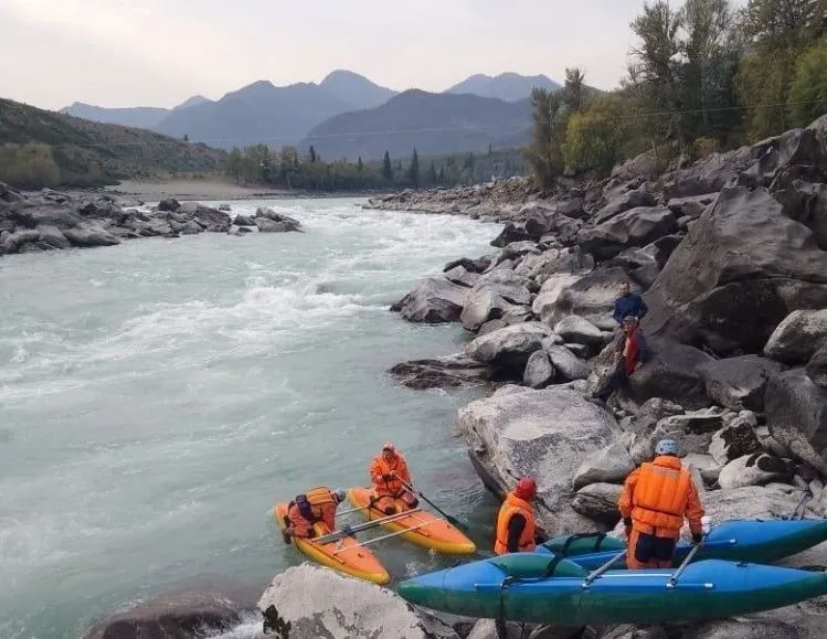 На Алтае турист погиб, оступившись в опасном месте