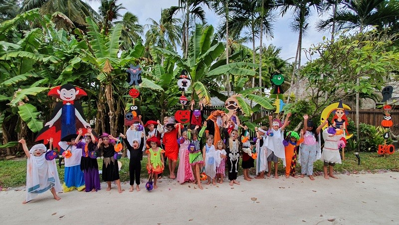 Пугающе весёлый Хеллоуин в Kuramathi Maldives