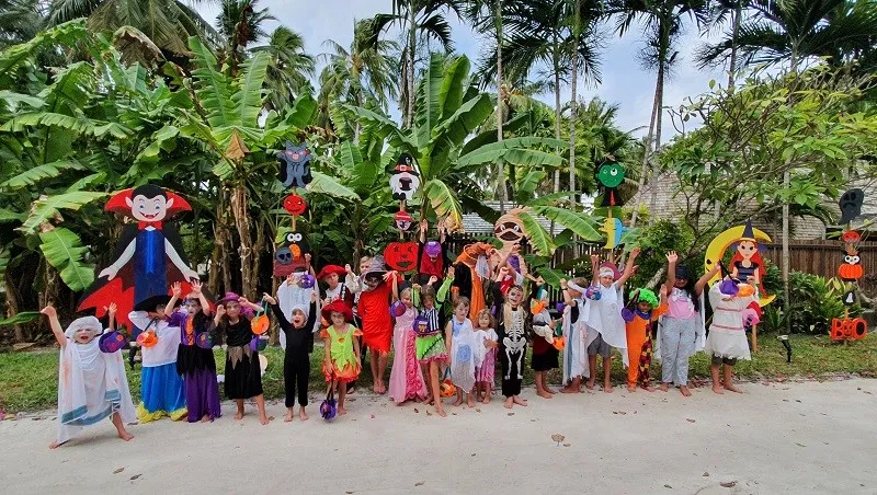 Пугающе весёлый Хеллоуин в Kuramathi Maldives