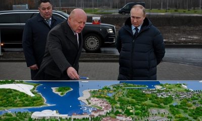 Президент России Владимир Путин посетил курорт «Завидово» в Тверской области и площадку строительства нового транспортно-пересадочного узла