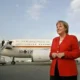 Меркель летает экономом