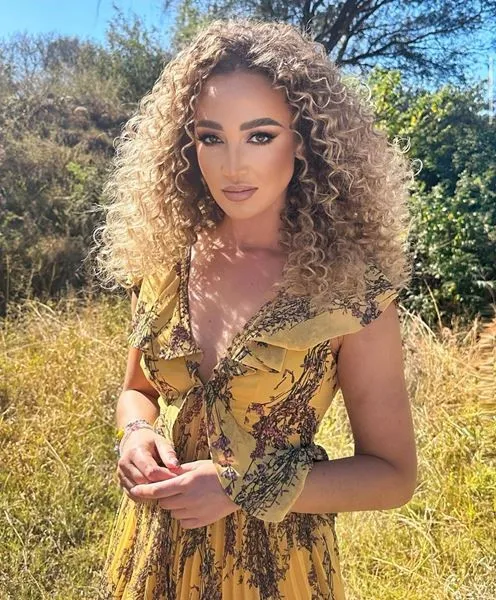 Ольга Бузова пожаловалась на условия съемок шоу в Африке