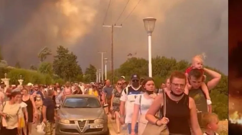 Бесплатный отпуск на острове Родос для туристов, пострадавших от лесных пожаров