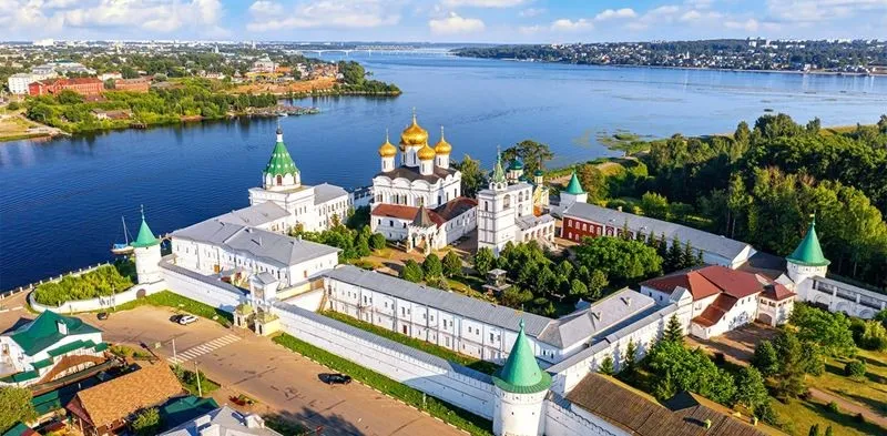 От северного сияния до золотого кольца