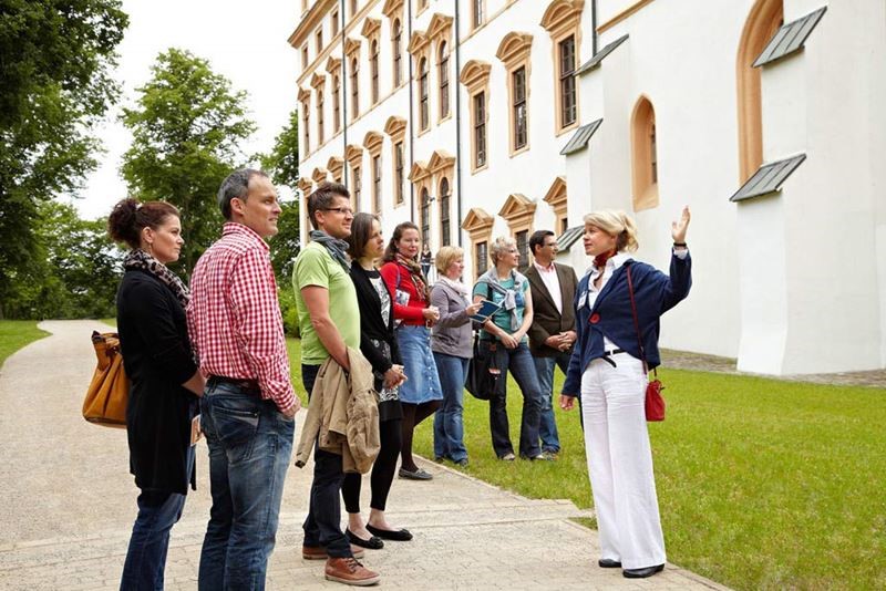 В России введут внушительные штрафы для неаттестованных гидов