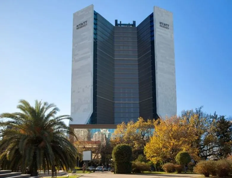 Рики Мартин выложил за номер в сочинском отеле 158 тыс. рублей