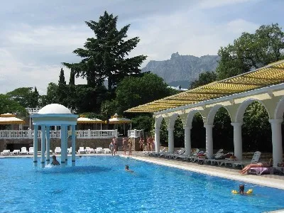 Отдых в Крыму на 30% дешевле, чем в Сочи