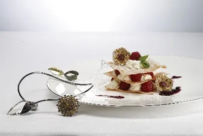 Весенняя увертюра в отеле «Балчуг Кемпински Москва» в честь 8 марта