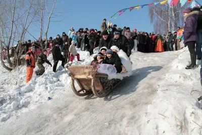 Масленичная неделя закончилась взятием «Снежного городка»