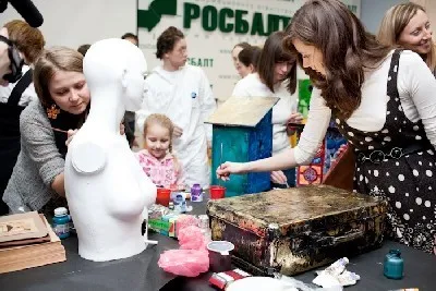 Эко-перфоманс «Дом для путешественников» прошел в Санкт-Петербурге