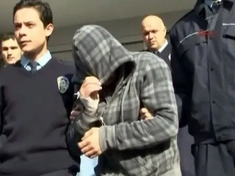 Псих пытался угнать самолет